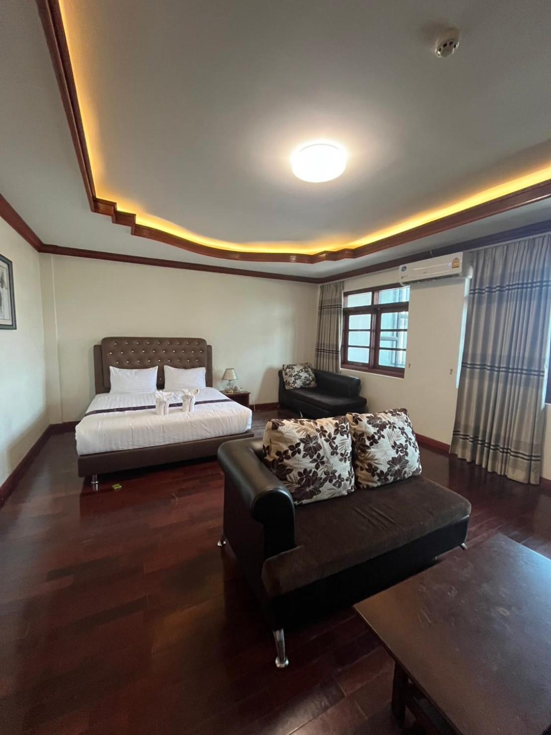 Nakhone Champa Hotel Pakse Eksteriør bilde